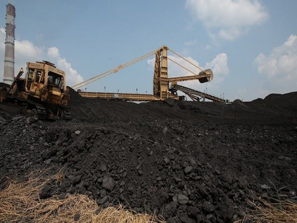 Delhi government expressed concern over shortage of coal in power plants, CCL chairman said - we have 30 days stock