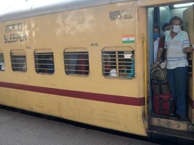 shramik train shramik train