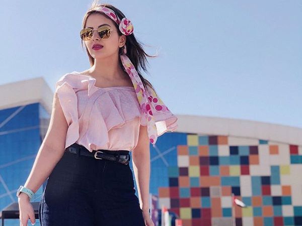 Shrenu Parikh TV Actress Hospitalised Due to Coronavirus