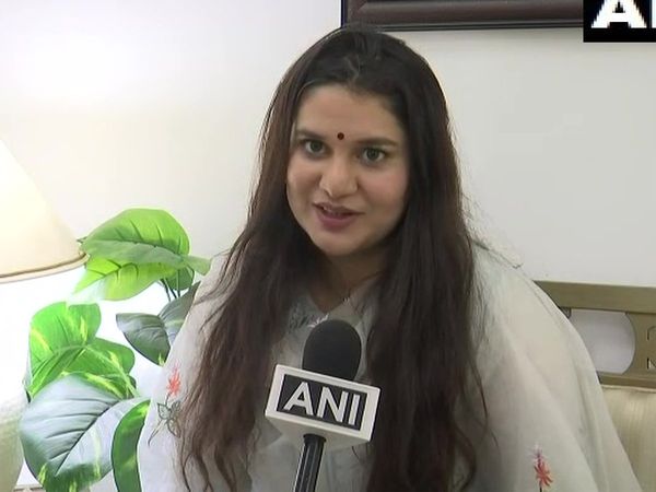  Poulomi Shukla features in Forbes' 'India 30 under 30, 2021 list' for her work in educating orphans