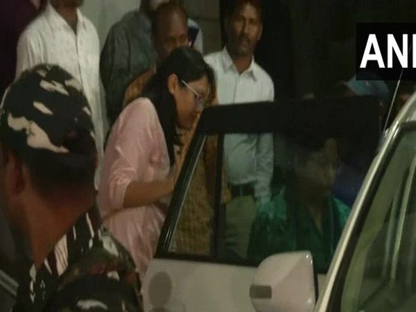 Jharkhand govt suspends IAS Pooja Singhal in connection with an alleged money laundering case