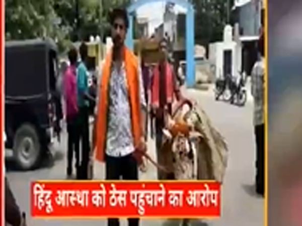 Muslim youth with Nandi caught in Sitapur, used to cheat people in name of telling future 