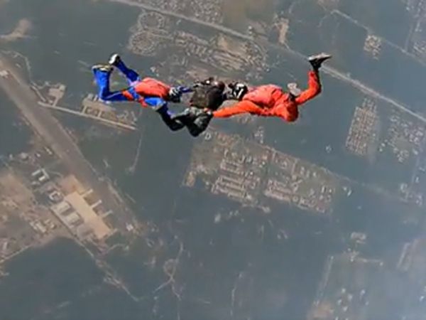 Indian Army conducts free-fall parachute training for Bangladesh Navy commandos