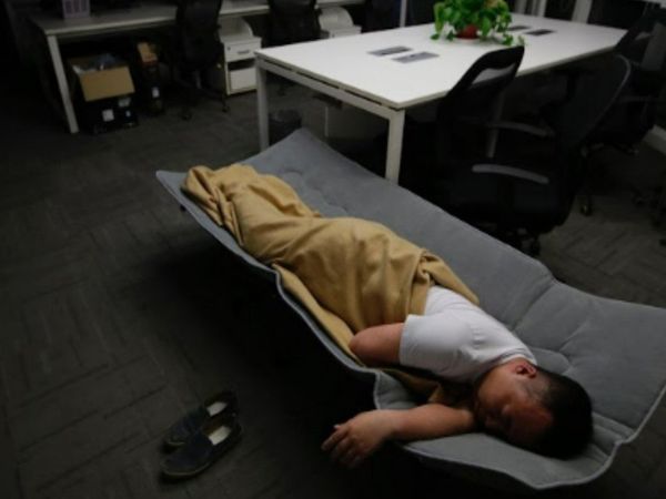 Employees can sleep for half an hour in Indian company Wakefit Solutions Know All About it