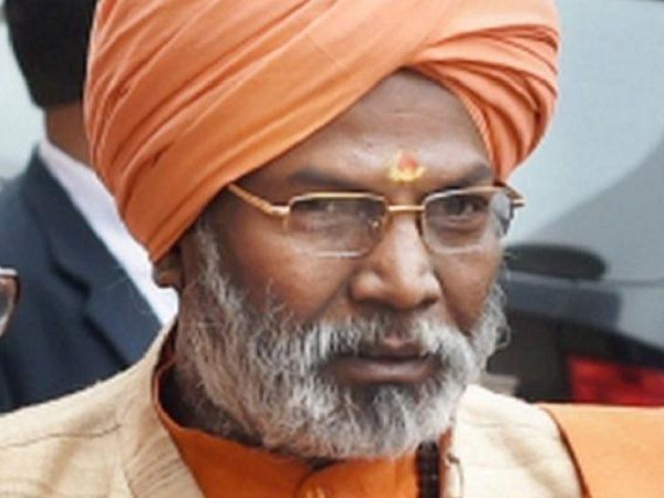  Sakshi Maharaj says Crackers will not be burst on Diwali only if sacrifices will not be done on Bakrid