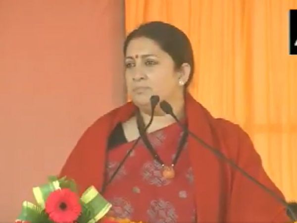 'तो 2024 में रायबरेली की सीट भी खाली करवा देंगे', कांग्रेस को स्मृति ईरानी की चुनौती