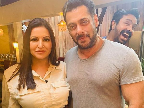 Sonali Phogat with Salman Khan