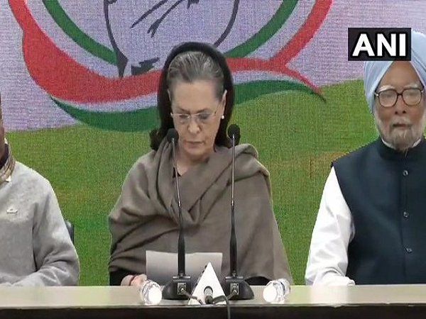 Lockdown: जिस तरह से भारत में लॉकडाउन हुआ वैसा कहीं नहीं, मोदी सरकार पर सोनिया गांधी भड़कीं