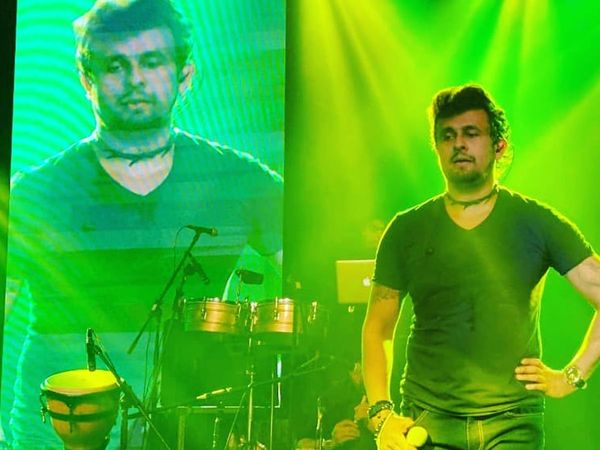 Sonu Nigam Troll Again For 3 year old islamic tweet user appeal boycott him