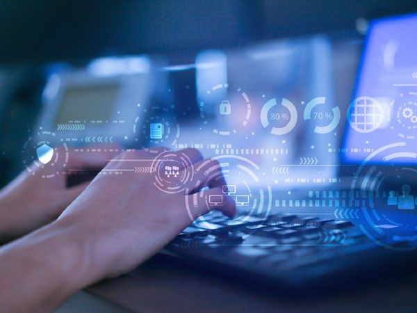 पेगासस सॉफ्टवेयर से जासूसी की खबरों को केंद्र ने किया खारिज