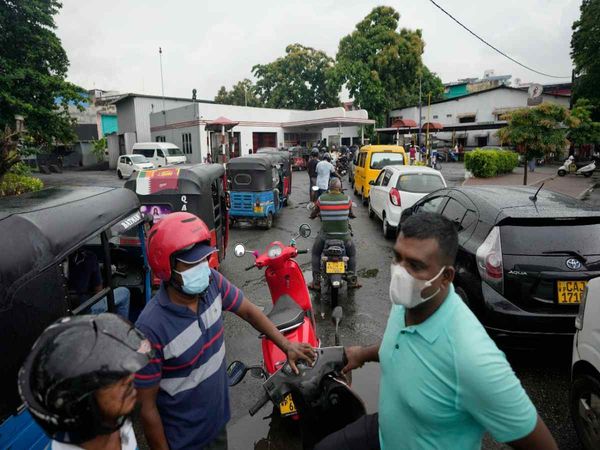 Fuel crisis deepens in Sri Lanka government orders closure of government offices and schools from Monday