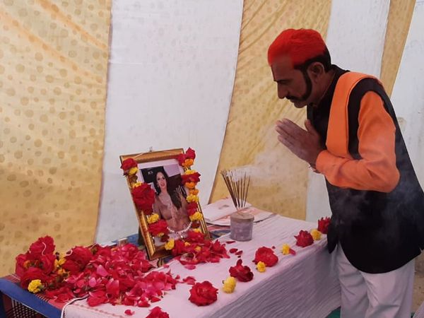 Meet Sridevi Die heart Fan Who Considered Bollywood Actors His wife