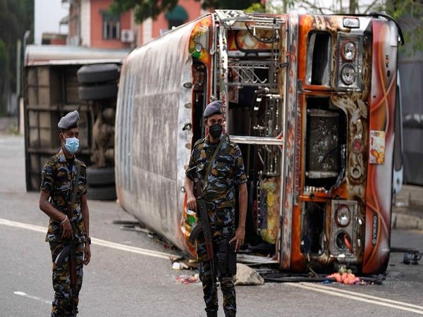 Sri Lanka crisis, ruckus in Sri Lanka, Mahinda Rajapakse, Gotabaya Rajapakse