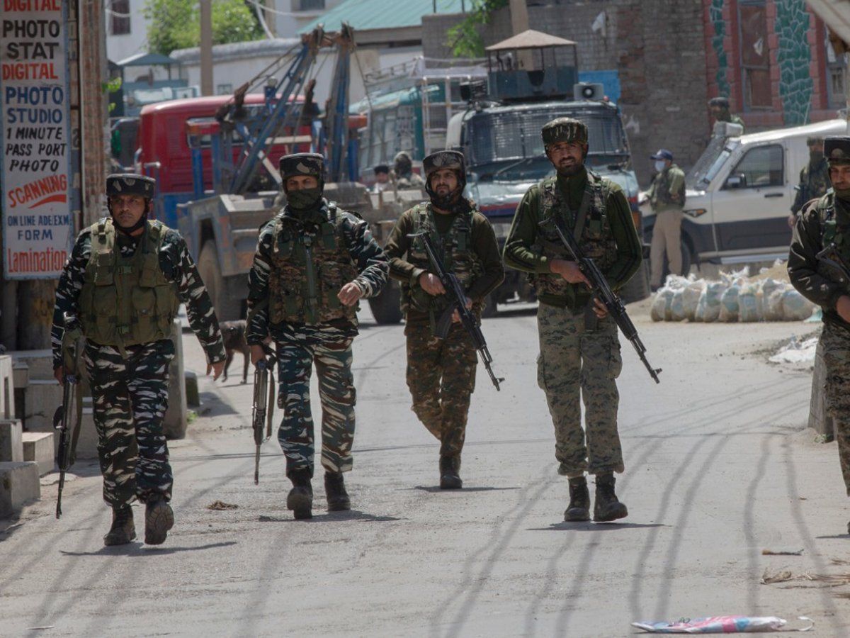 Jammu and Kashmir: अनुच्छेद 370 के खात्मे का एक साल, श्रीनगर में दो दिनों तक लागू रहेगा कर्फ्यू
