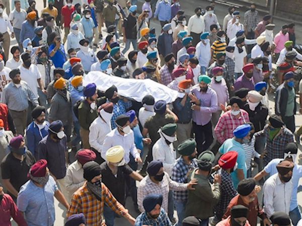 Local people forms group for mob lynching of terrorists in Jammu Kashmir : Sources  