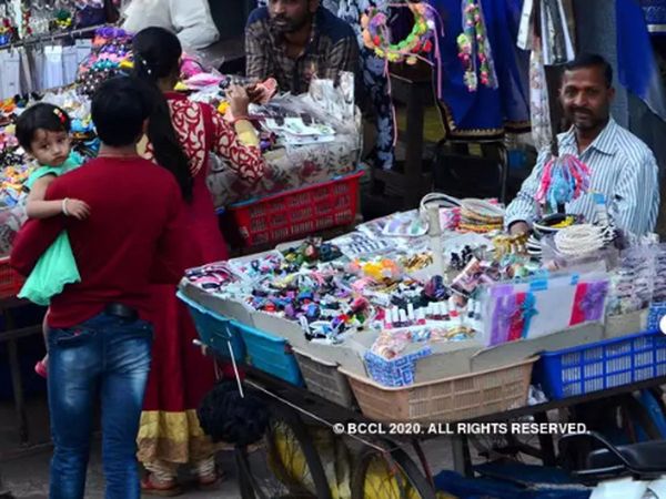 PM SVANidhi Yojana : 34 senior officers to monitor the scheme for street vendors