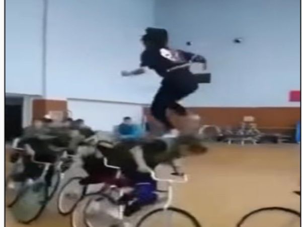 Stunt Video Girl Shocking Stunt on Cycle Watch Video