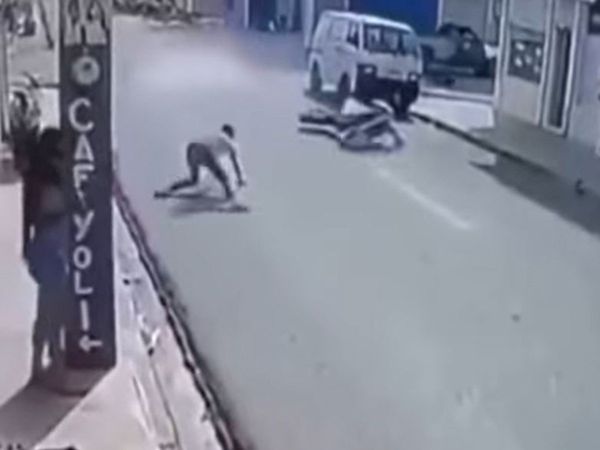 Stunt viral Video Man doing stunt on bike video goes viral on social media