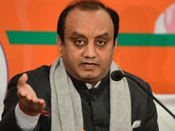 BJP's Sudhanshu Trivedi attacks kejriwal government over excise policy of delhi  government