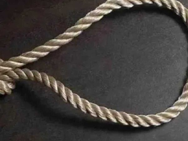 student commit suicide