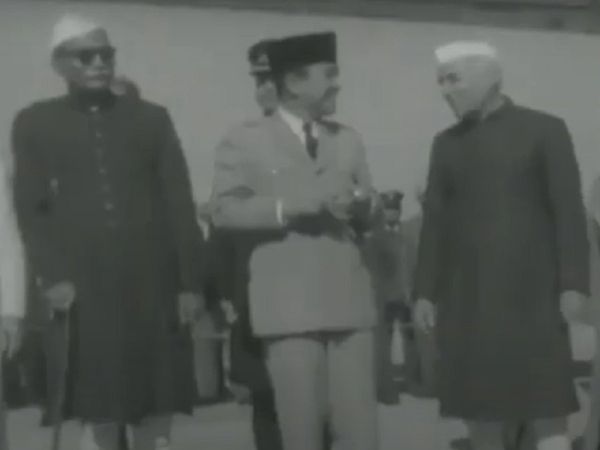 'रामायण हमारी संस्‍कृति, इस्‍लाम हमारा धर्म', PAK को ये बताने वाले सुकर्णो थे पहले गणतंत्र दिवस के चीफ गेस्‍ट