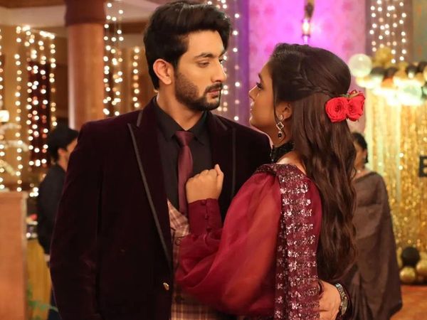 Imlie star Fahmaan Khan dismisses dating Sumbul Touqeer Khan -