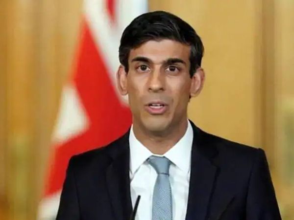 Rishi Sunak indicates he would not serve in a government run by Liz Truss 