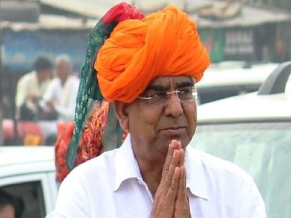 fraud with rajasthan mla suresh modi