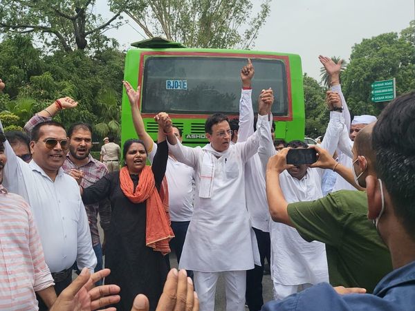 Rahul interrogation : panic in Congress, leaders allege vendetta politics 