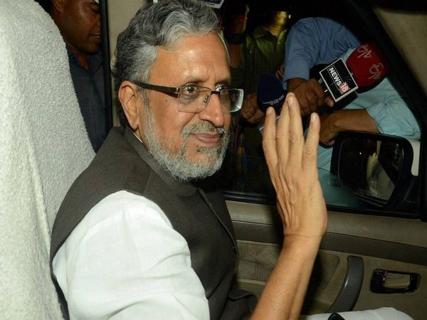 Bihar Polls 2020: बिहार चुनाव में तंत्र- मंत्र की एंट्री, सुशील मोदी ने बताया लालू प्रसाद कितने है अंधविश्वासी