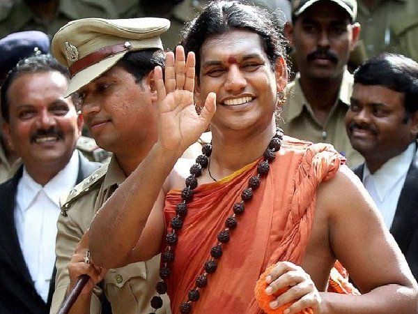 couple alleges his daughters kept in confinement at Swami Nithyananda ashram