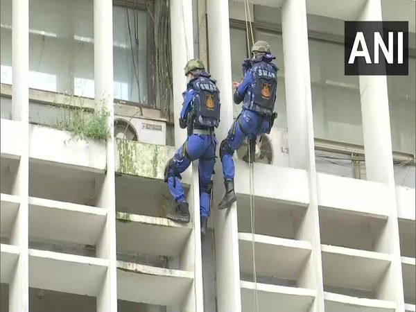 Delhi Police, NSG, ITO, Vasant Kunj, Macdrill in Dwarka, Security in Delhi, Delhi Police Mockdrill Videos, NSG Mockdrill