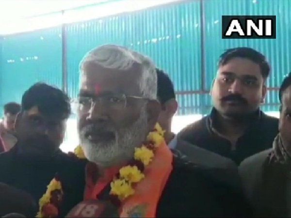 Swatantra dev singh की अखिलेश यादव को नसीहत के साथ सलाह, पाकिस्तान जाकर एक महीने करें पूजा-अर्चना