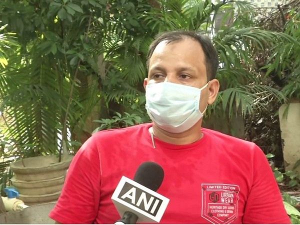 Coronavirus:दिल्ली के तबरेज  खान की दिलचस्प कहानी, चंगा  होने के बाद 9 बार कर चुके हैं प्लाज्मा डोनेट