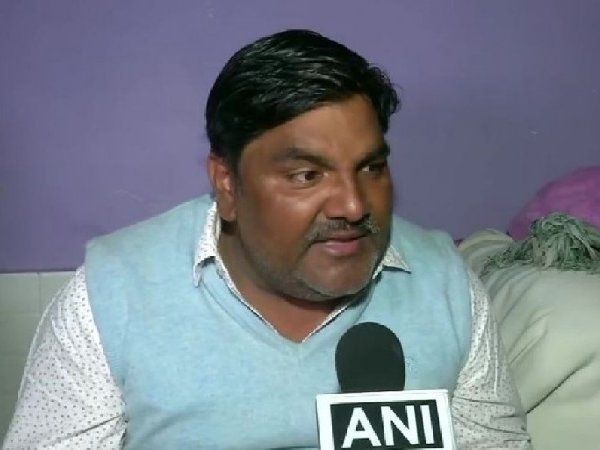 Delhi Violence: आप पार्षद ताहिर हुसैन के खिलाफ 302 का केस दर्ज, अंकित शर्मा मर्डर केस में एएफआईआर दर्ज