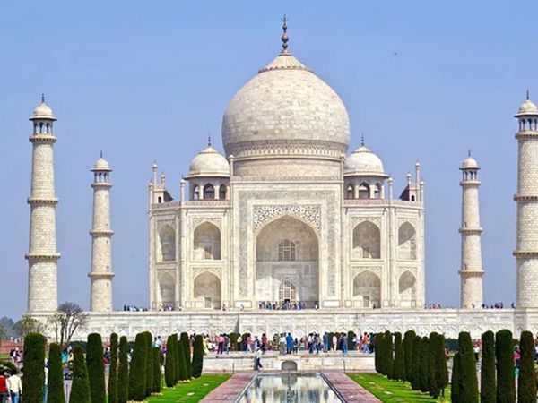 Taj Mahal Briefly Shut, Tourists Evacuated After Bomb Hoax