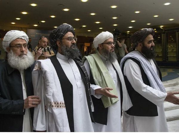 हम IS से निपटने में सक्षम, नहीं चाहिए US की मदद : तालिबान