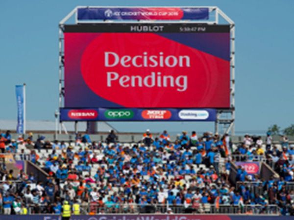 Sachin Tendulkar was the 1st batsman to be given out by Third Umpire