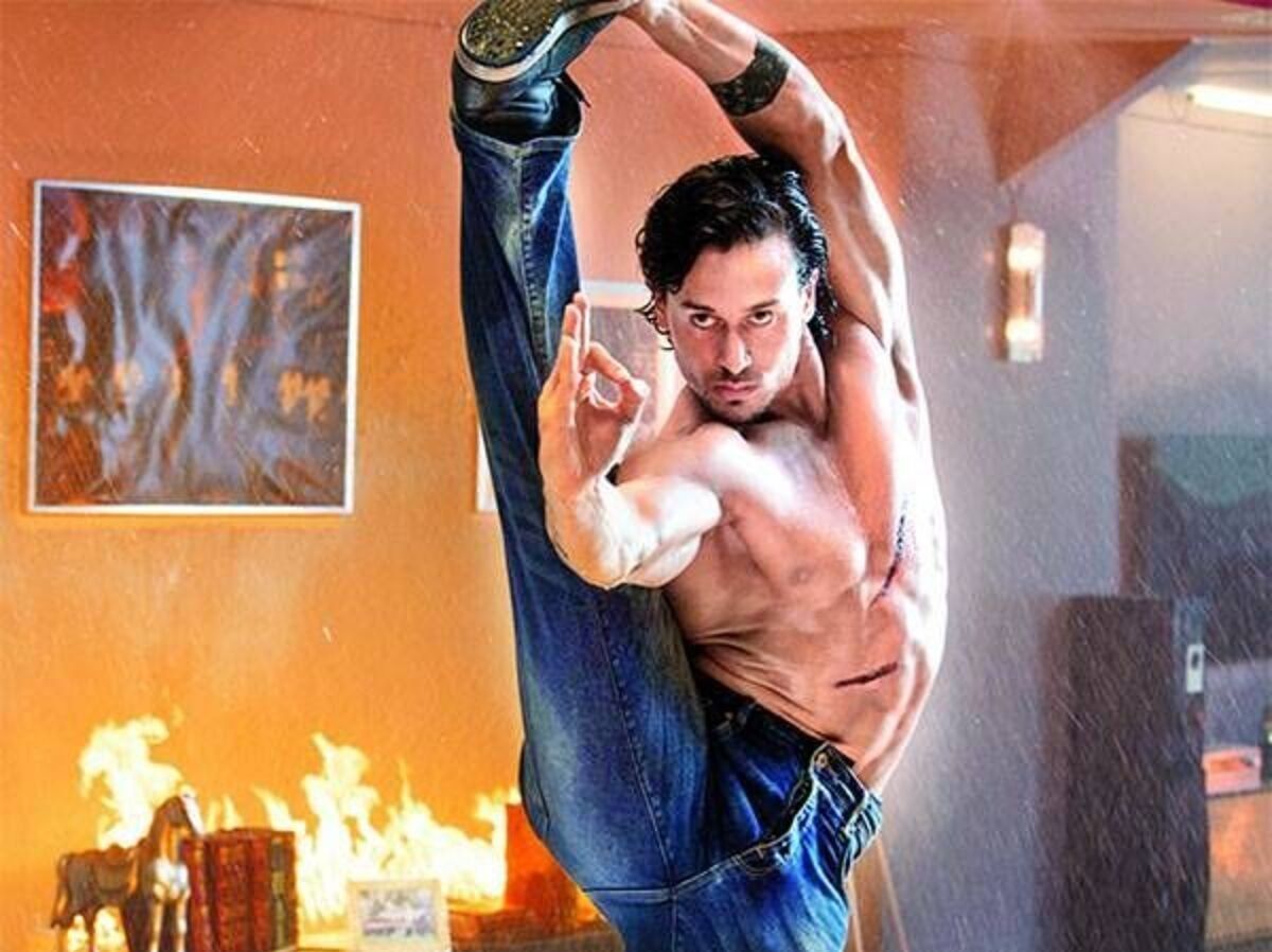 Exercise Workout Tips: टाइगर श्रॉफ की तरह रहना चाहते हैं फिट तो फॉलो करें ये एक्सरसाइज रुटीन