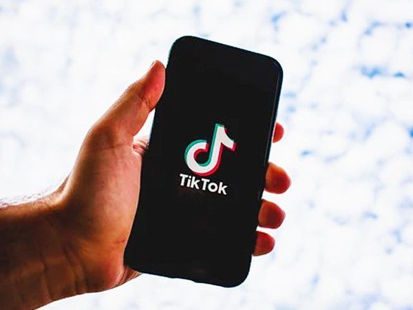 Chinese Apps Ban: यूसी ब्राउजर,टिक-टॉक, समेत 59 चाइनीज मोबाइल ऐप्स पर भारत सरकार ने लगाई रोक