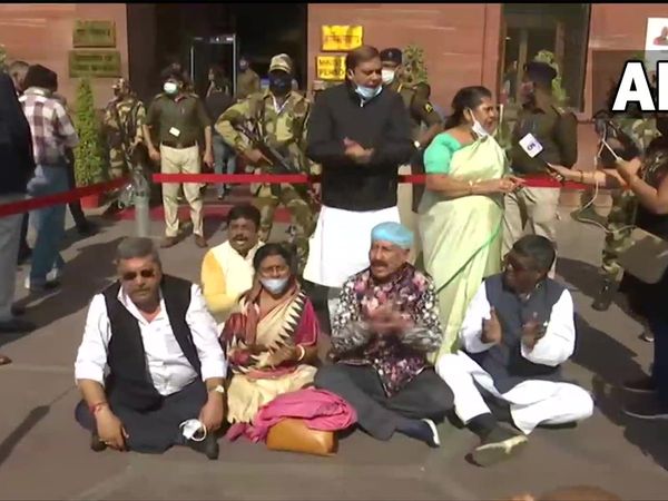 TMC MPs stage a sit-in protest outside MHA seeking appointment from Amit Shah
