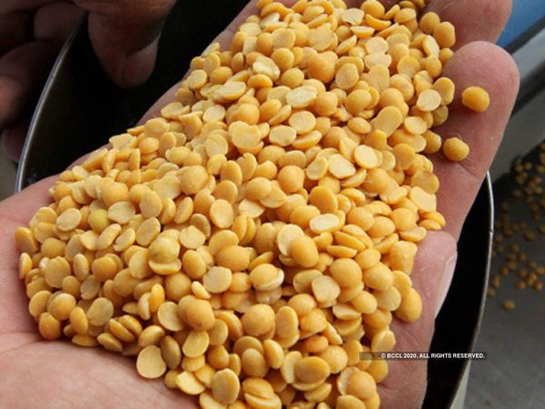 Toor Daal became costlier by Rs 25 per kg in last 1 fortnight; Price increase due to shortage in supply, Know latest rate