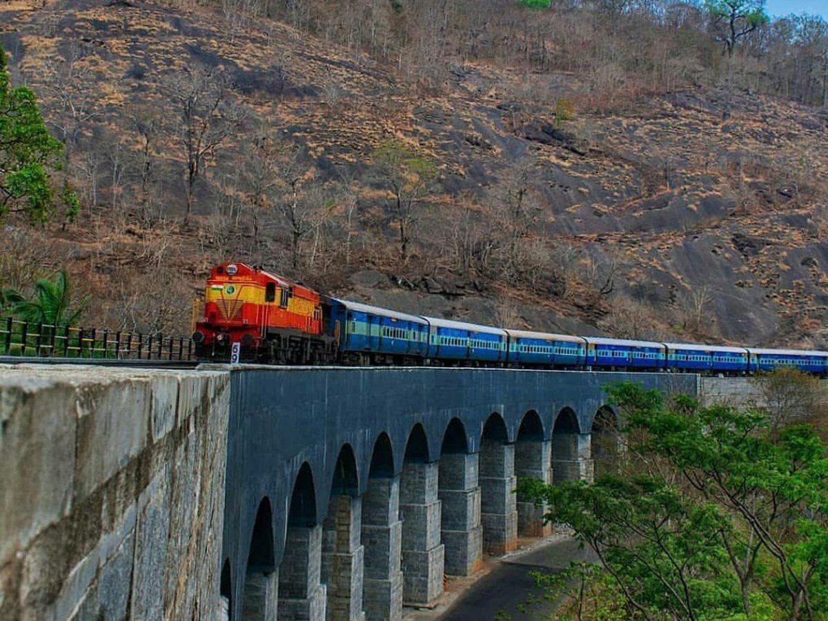 Bonus for railway employees : रेल कर्मचारियों के लिए खुशखबरी, मिलेगा 78 दिनों के वेतन के बराबर बोनस