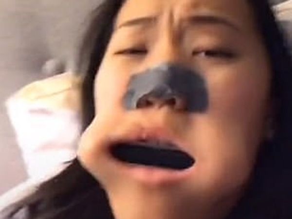 Teen gets harmonica stuck in mouth and plays music when she breathes, गजब! माउथ ऑर्गन से चचेरे भाई को मन बहला रही थी और हो गया कुछ ऐसा, पहुंचना पड़ा अस्पताल