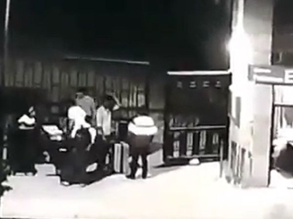 गजब! गर्लफ्रेंड को ट्रॉली में भरकर इंजीनियरिंग स्‍टूडेंट ले जा रहा था हॉस्‍टल, पर केयरटेकर ने पकड़ ली चालाकी