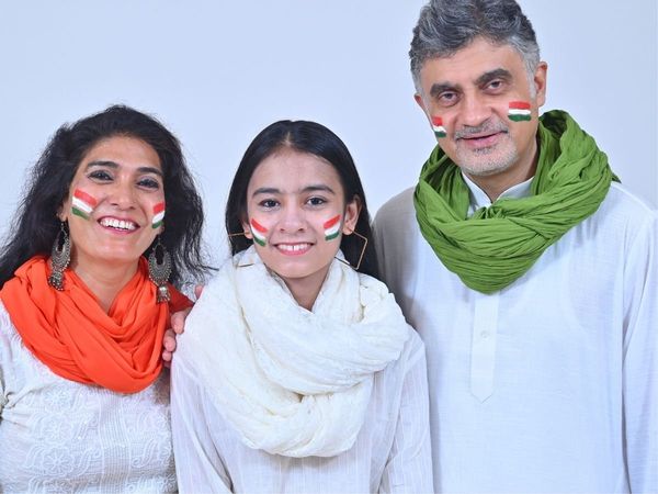 स्वतंत्रता दिवस पर अपने लुक में शामिल करें तिरंगे का रंग (आईस्टॉक)