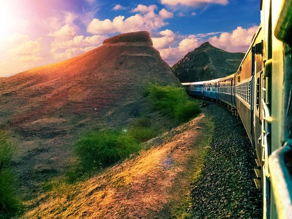 India’s fastest train Gatimaan Express operations resumes, Tejas suspend, know why