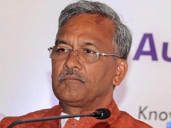 Kedarnath : Priests Protest Against Devasthanam Board Act, Show Black Flags to Trivendra Singh Rawat