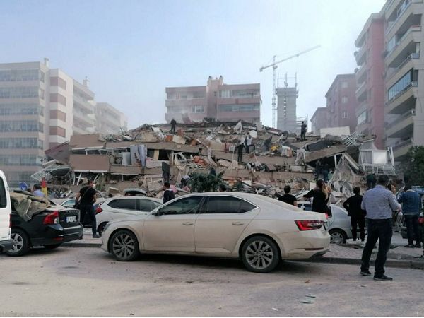 एजियन सागर में शक्तिशाली भूकंप से भीषण तबाही, ग्रीस में सुनामी, तुर्की में इमारतें जमींदोज