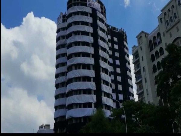 noida traffic alert Twin Towers Demolition